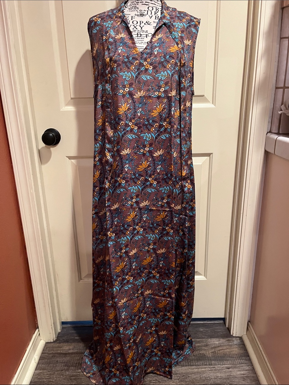 RAGA Pari Brown Floral V-Neck Maxi Dress with Blue & Gold Accents slinky/soft